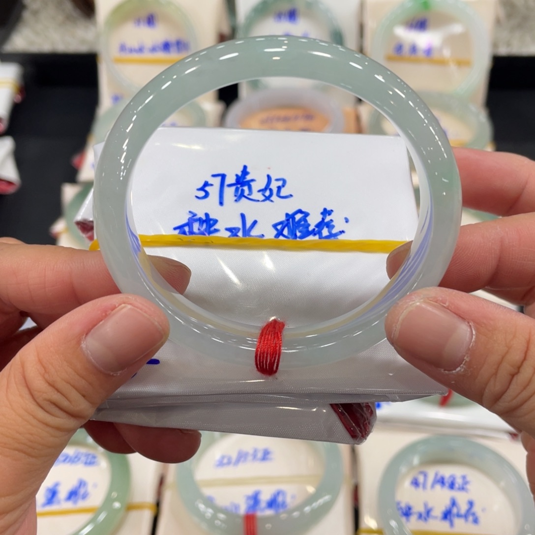 翡翠未镶嵌手镯缅甸翡翠天然翡翠