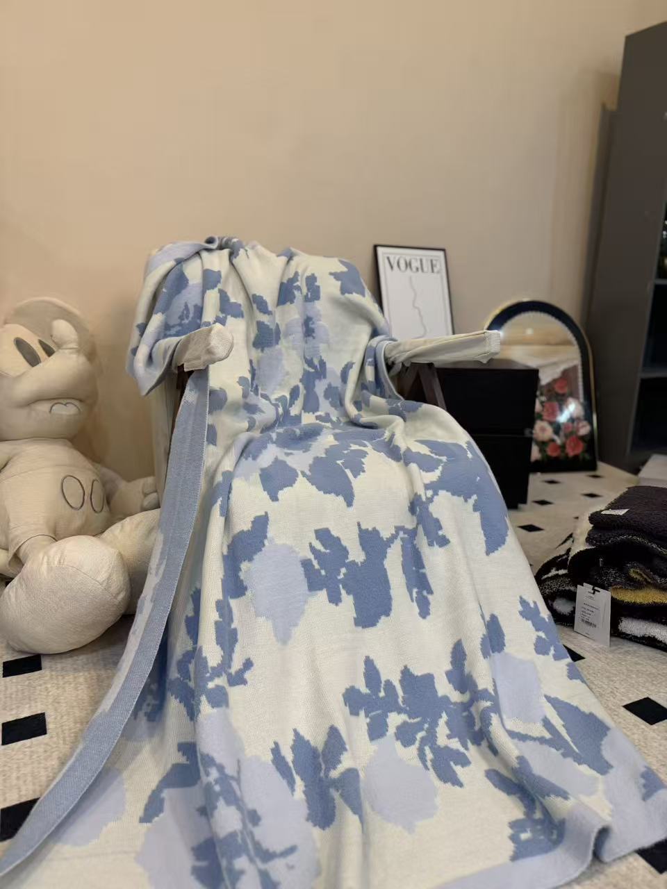 赠品链接EVILYN-高端轻奢私人订制床上用品-半边绒毛毯