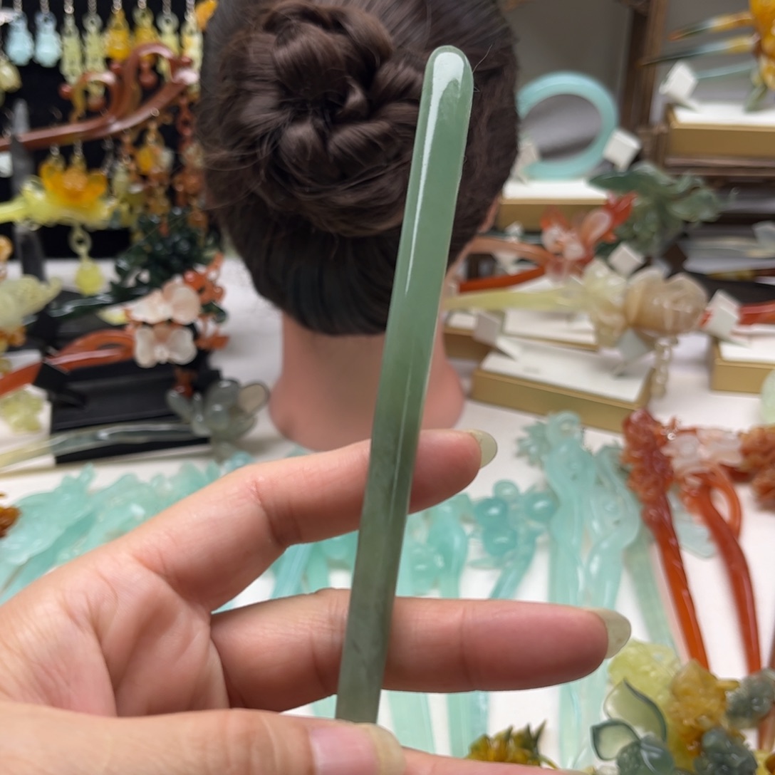 蛇纹石玉发饰合金