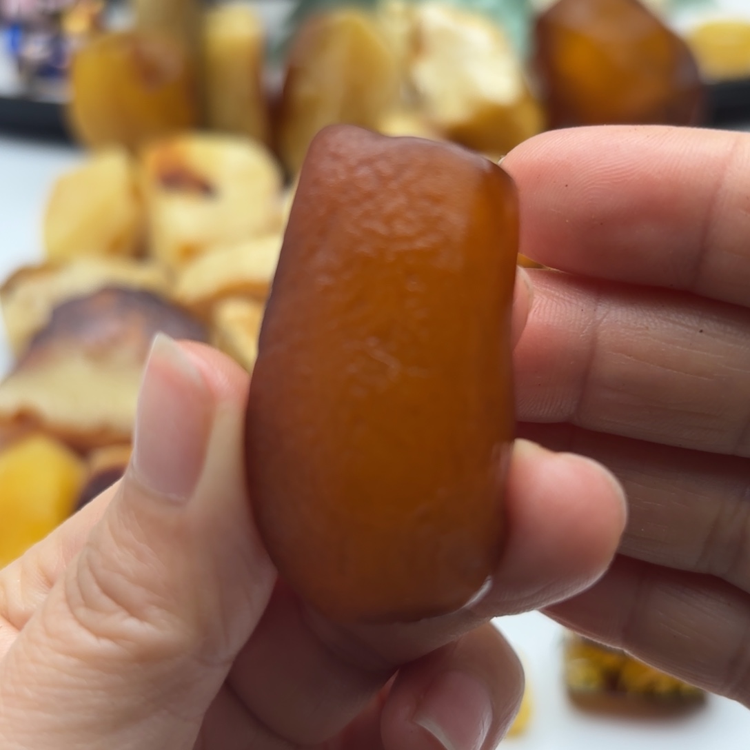 定制琥珀未镶嵌琥珀