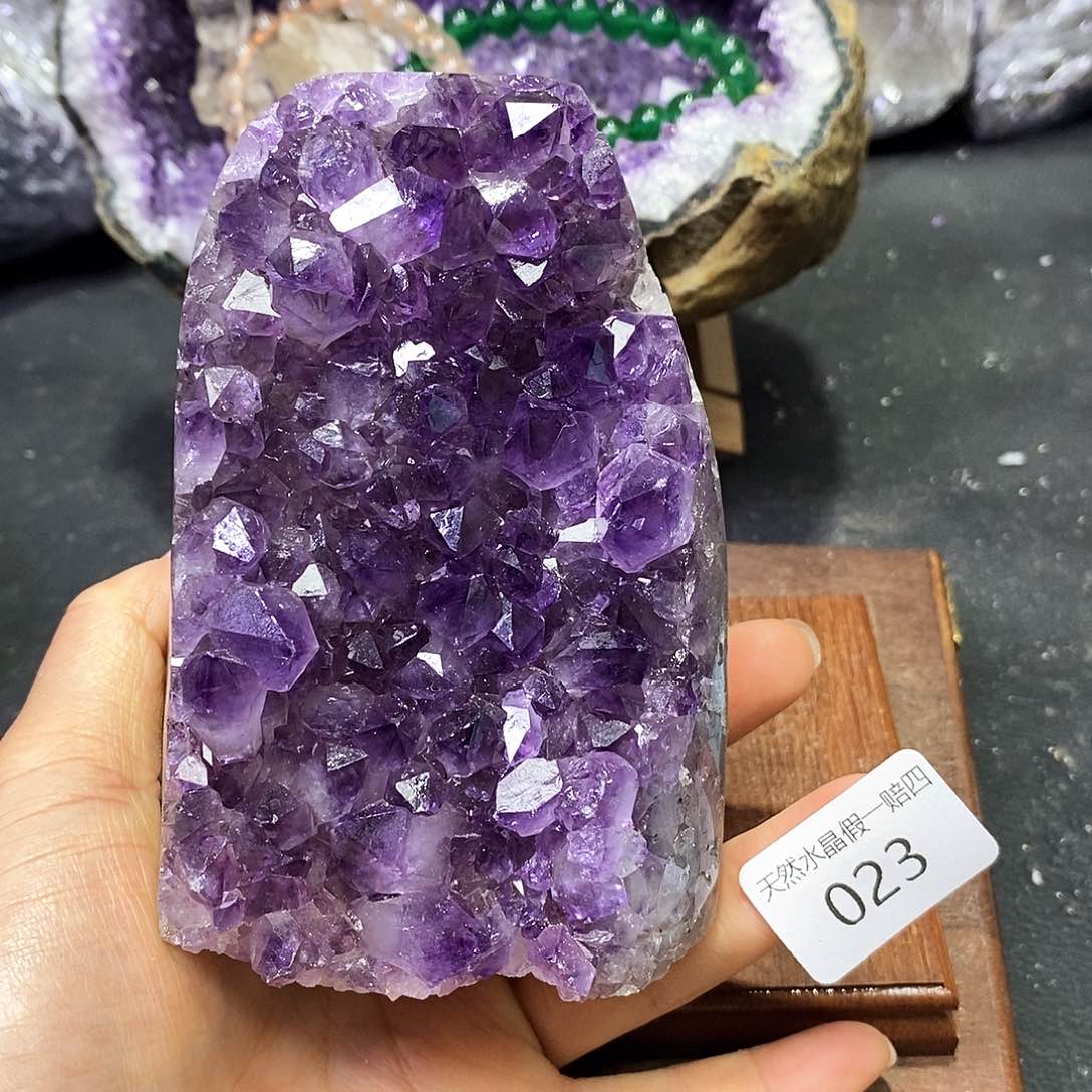 水晶大型摆件（非配饰）未镶嵌