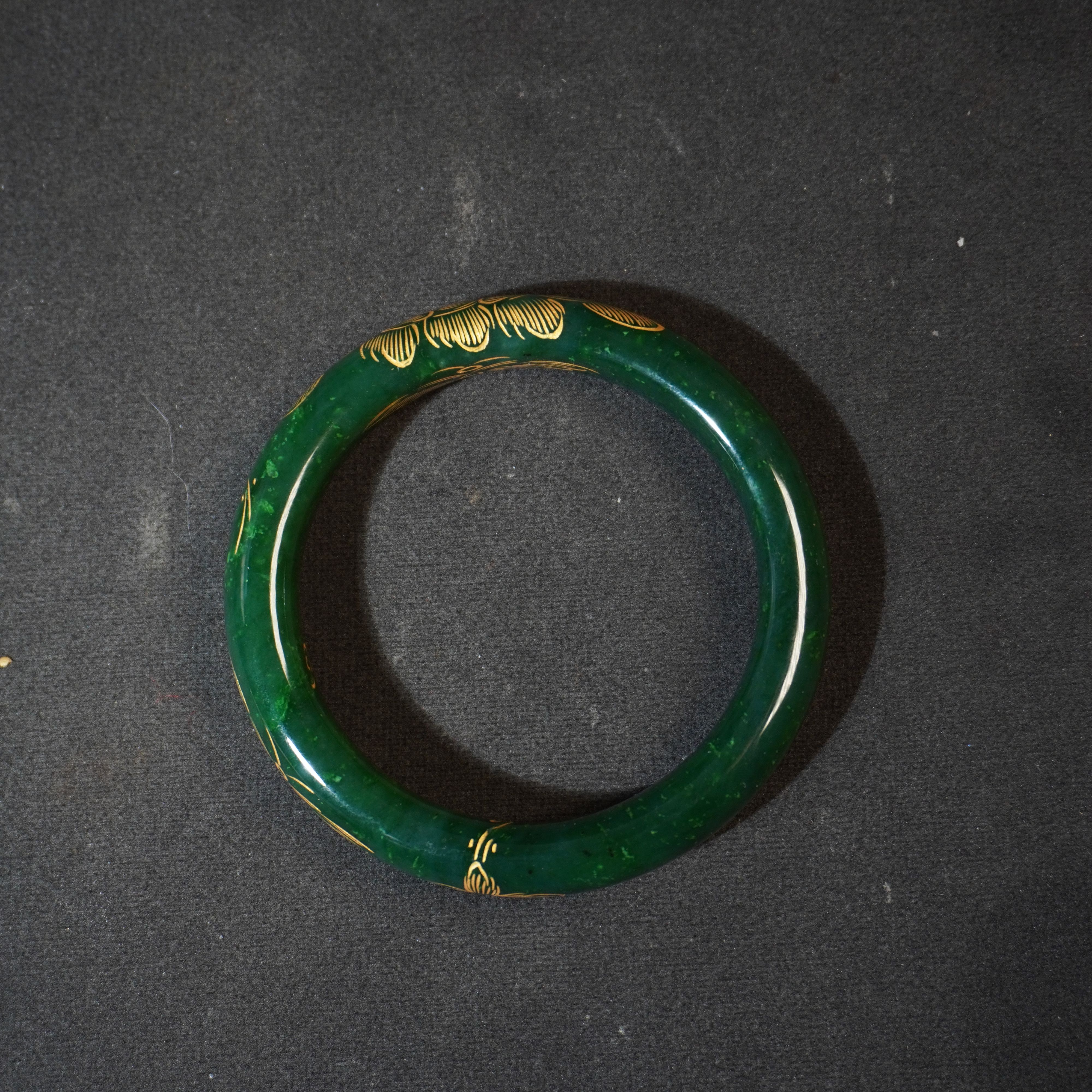 11SH8 清  和田玉手镯