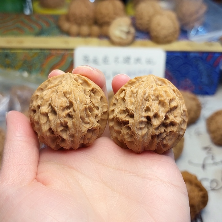 吊坠文玩核桃苹果园39