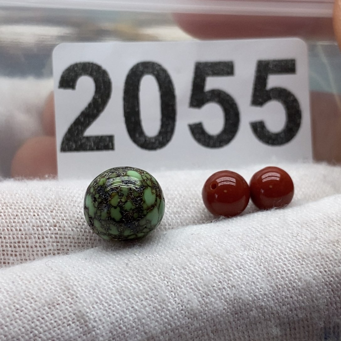 南红玛瑙颈饰未镶嵌