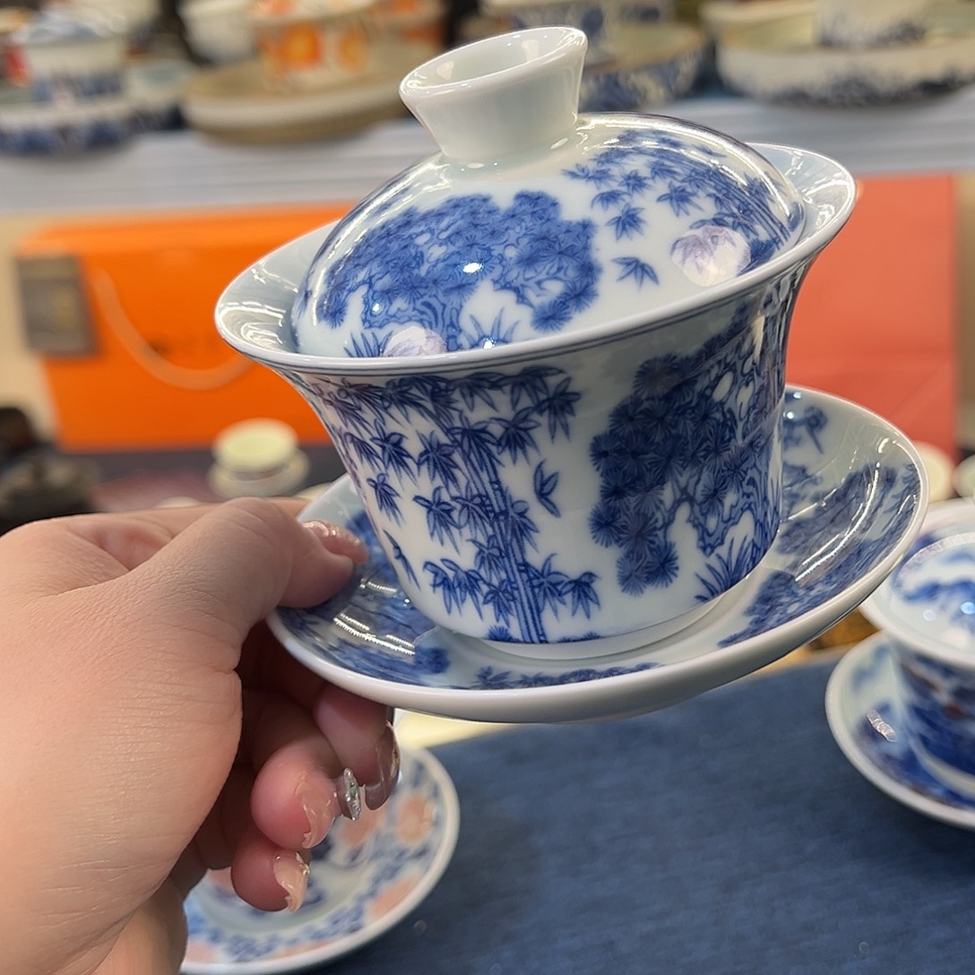 盖碗很漂亮我很喜欢