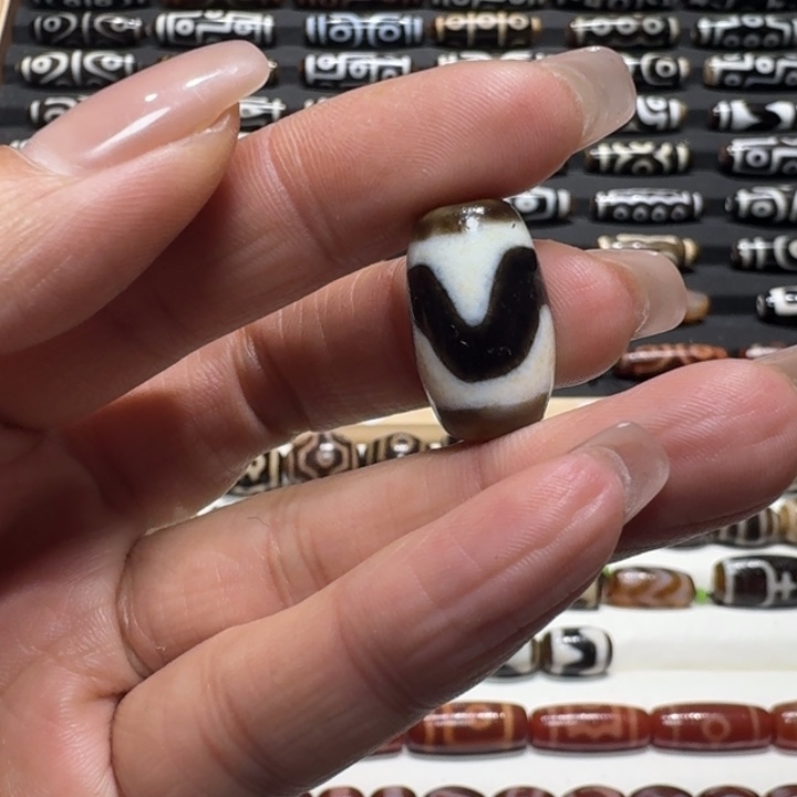 永***G玛瑙/玉髓未镶嵌颈饰