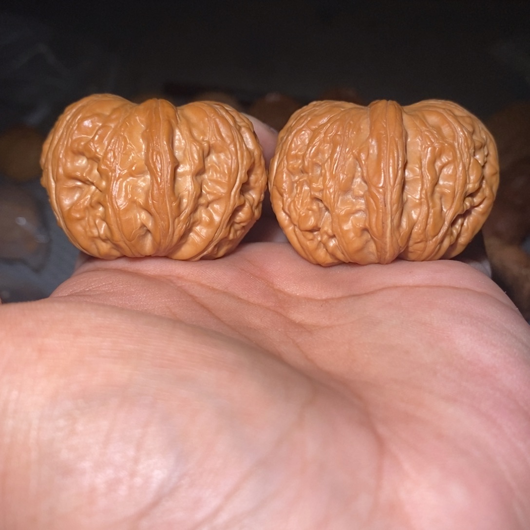 桃核吊坠43尺元宝