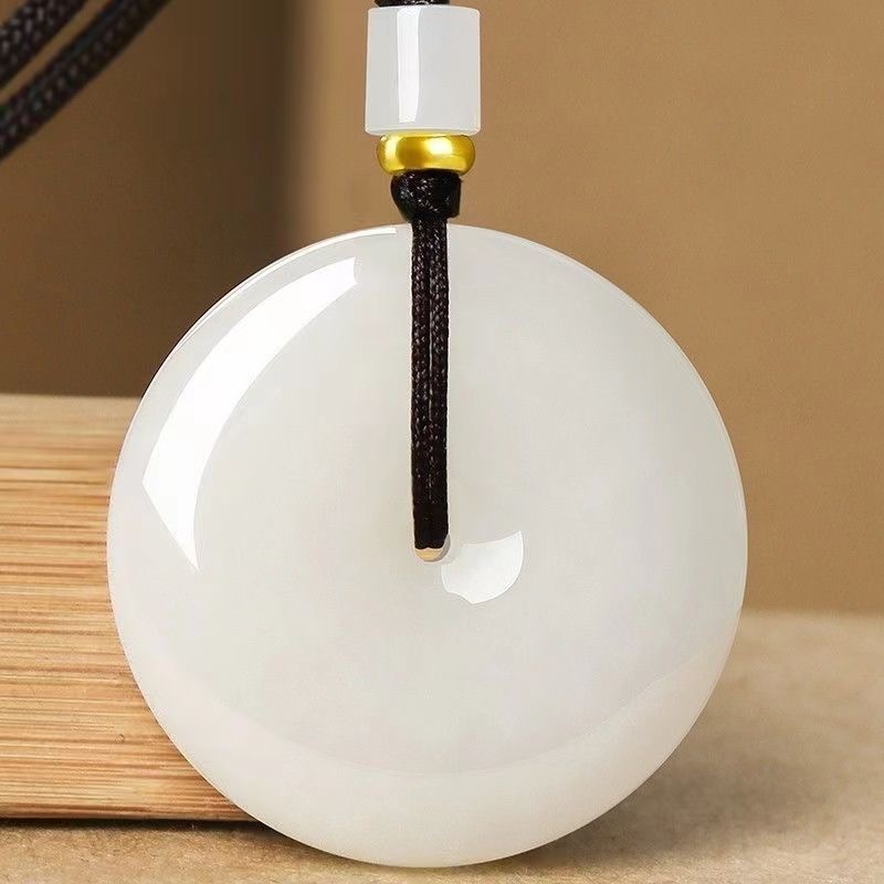 新疆和田玉白玉平安扣吊坠