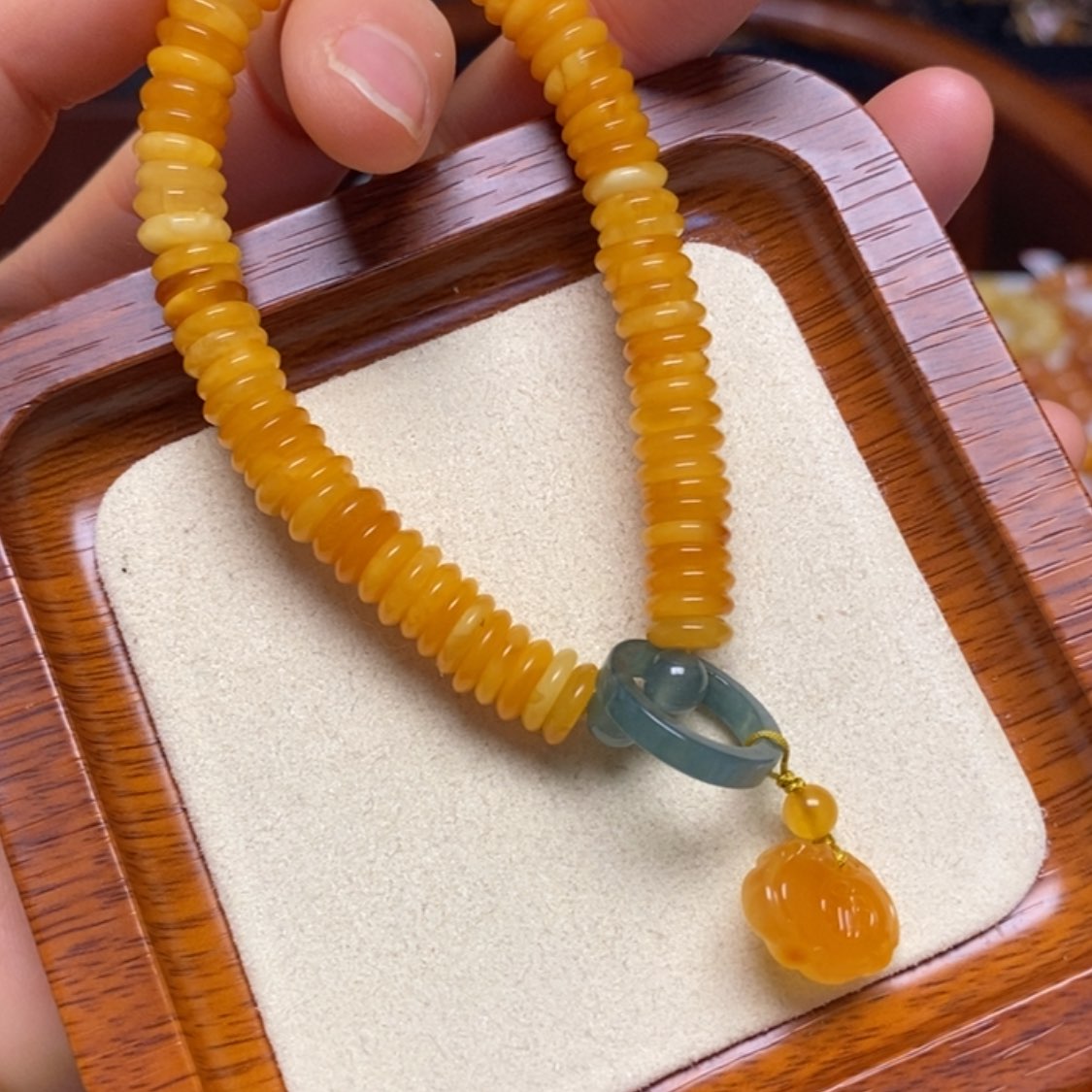【闪购商品】蜜蜡手链未镶嵌手串