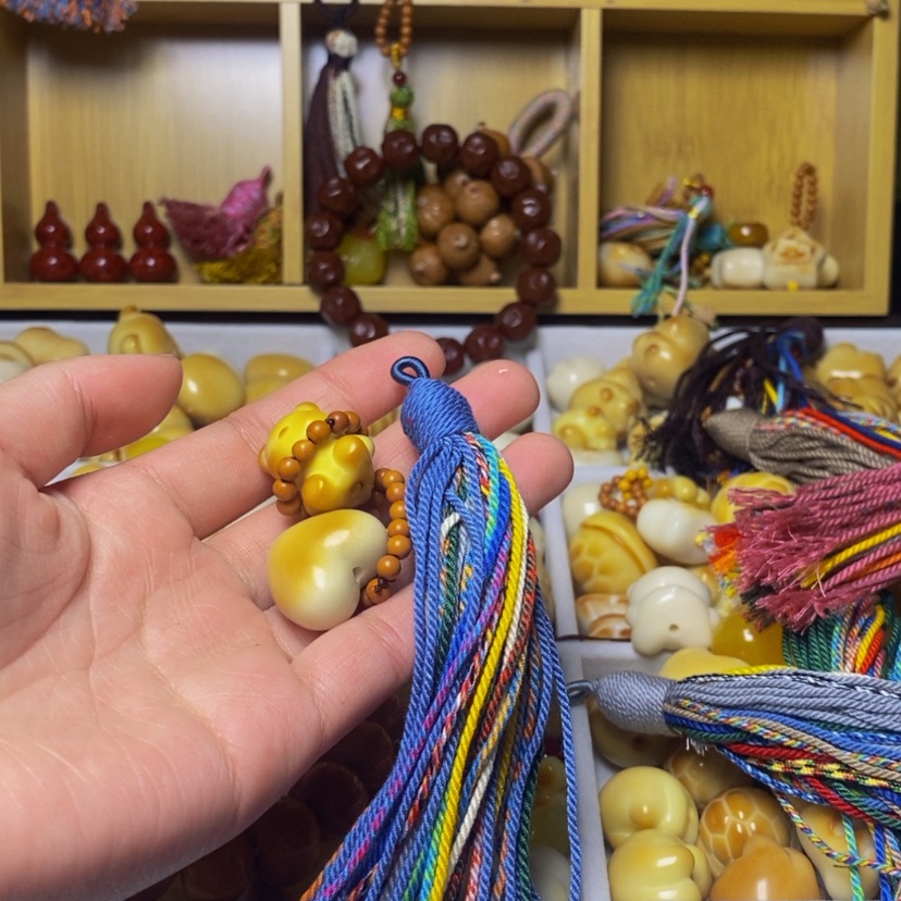 【闪购商品】吊坠橄榄核未****善