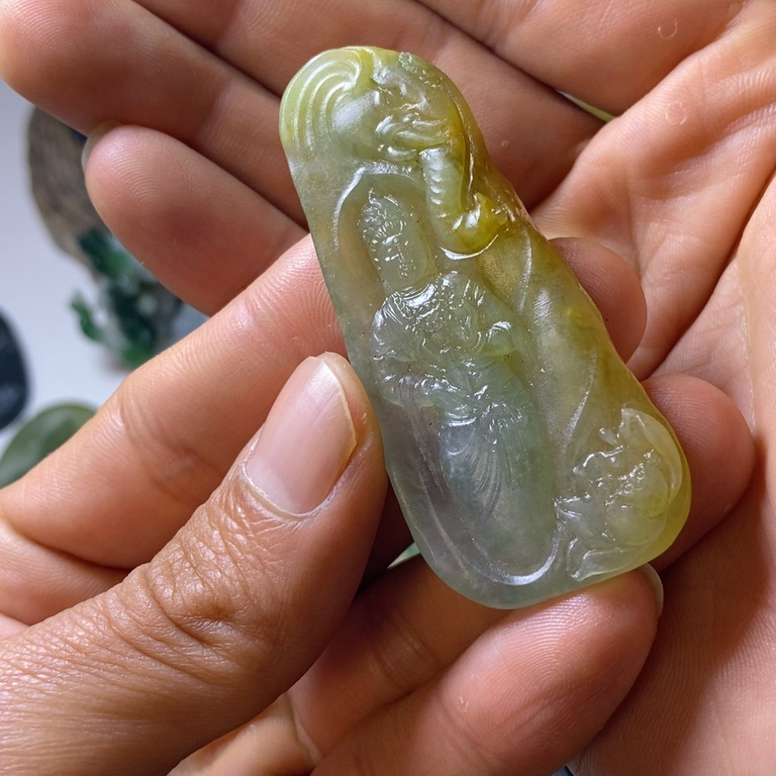 定制翡翠未镶嵌翡翠