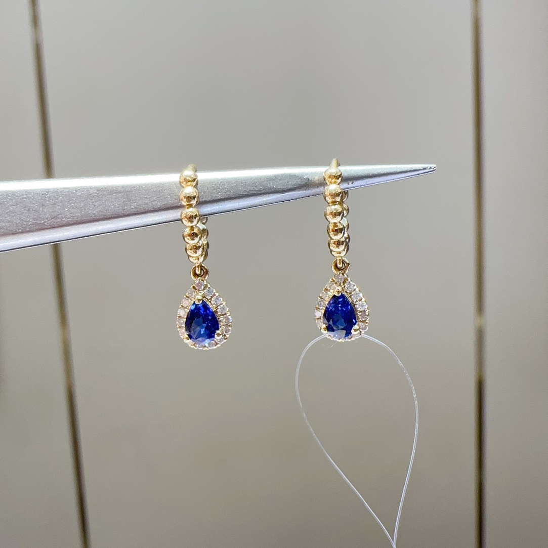 蓝宝石豆豆耳圈 18k金钻石镶嵌 主石0.51ct 钻石0.12ct