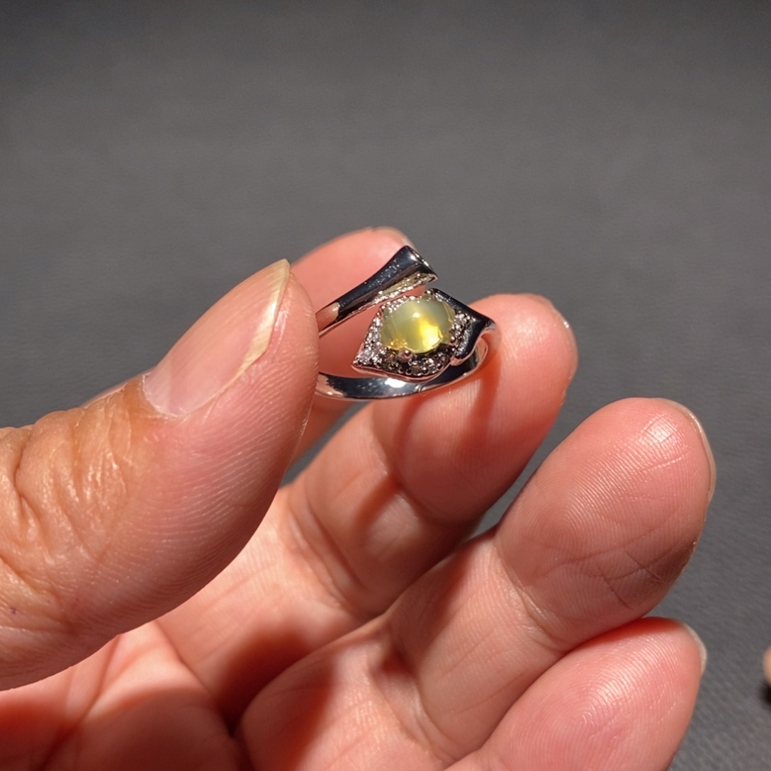 和田玉（碧玉）戒指未镶嵌