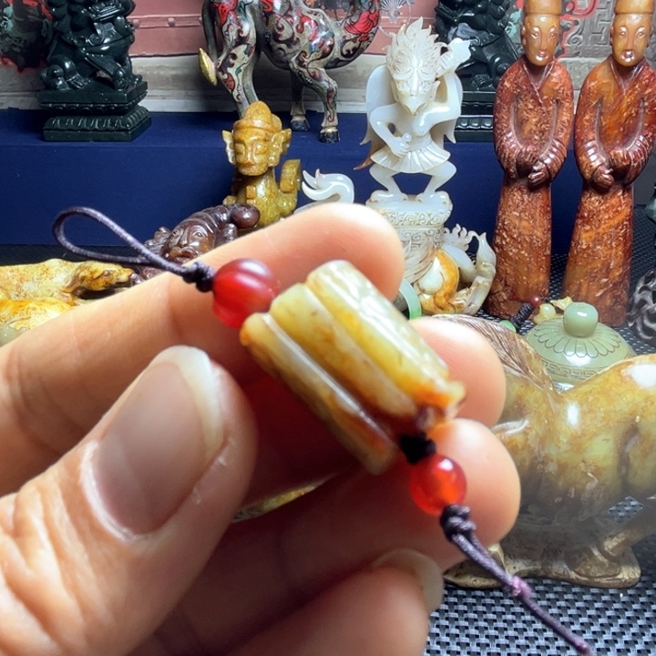 和田玉颈饰未镶嵌用****8