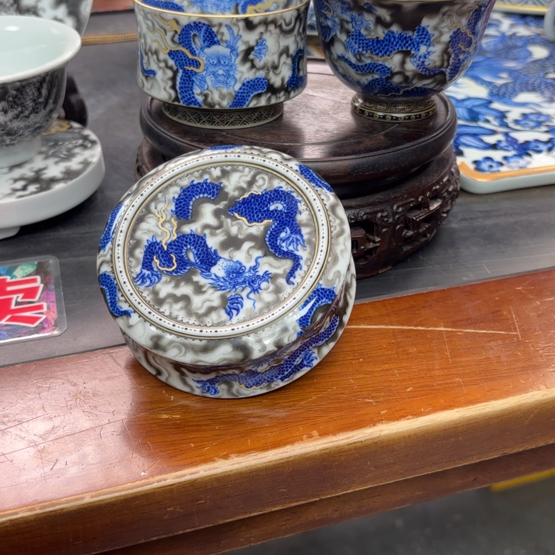 。***C手绘九五盖碗杯子盖置