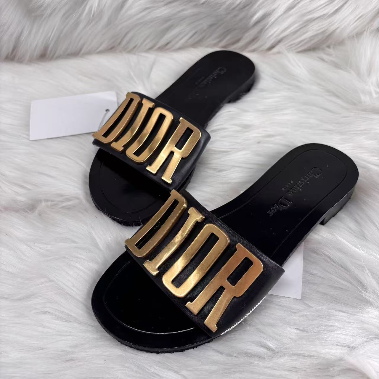 95新 DIOR/迪奥 36码/Seven女鞋精选/黑金大logo一字拖   wsp214 