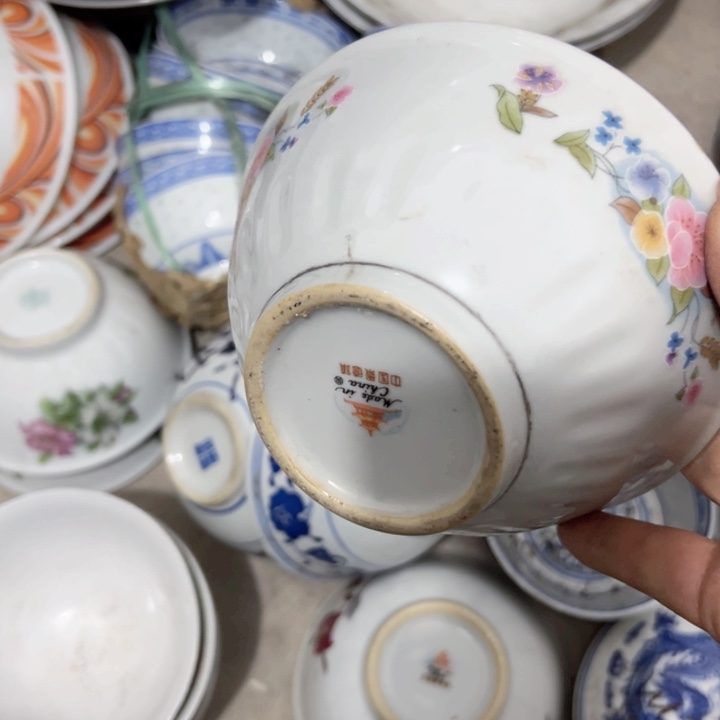 景德镇陶瓷高温瓷鱼**唱