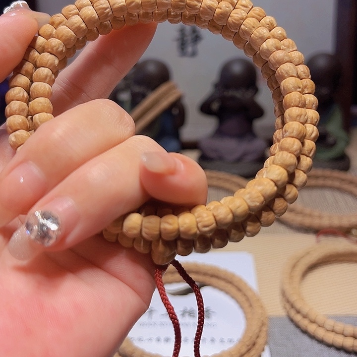 阿****柏香籽/百香籽吊坠