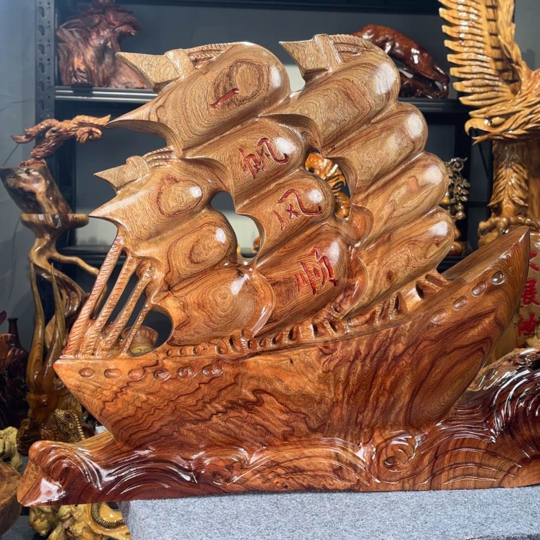 拓***林木香樟木一帆风顺桌面摆件