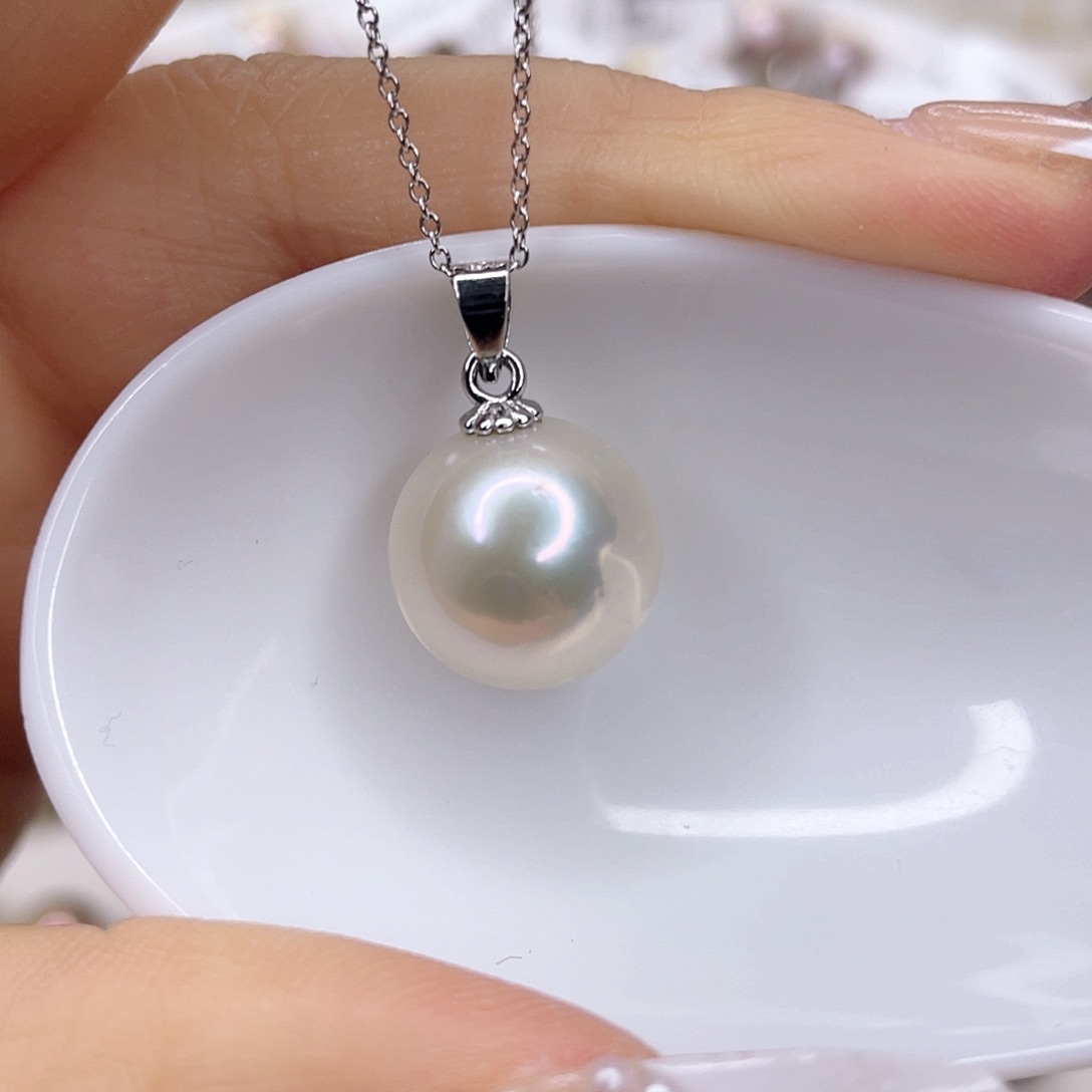 淡水珍珠吊坠(赠链)未镶嵌