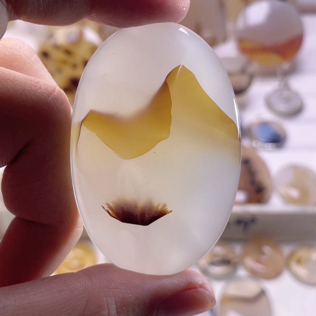 玛瑙/玉髓未镶嵌珠宝奇石