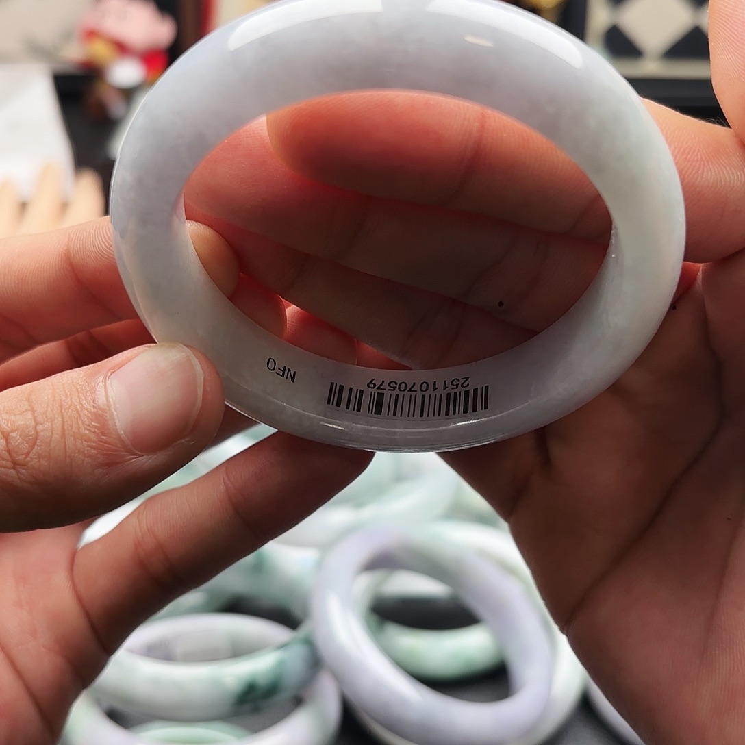 翡翠未镶嵌手镯5758x5 121