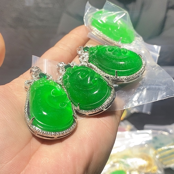 翡翠颈饰未镶嵌价格