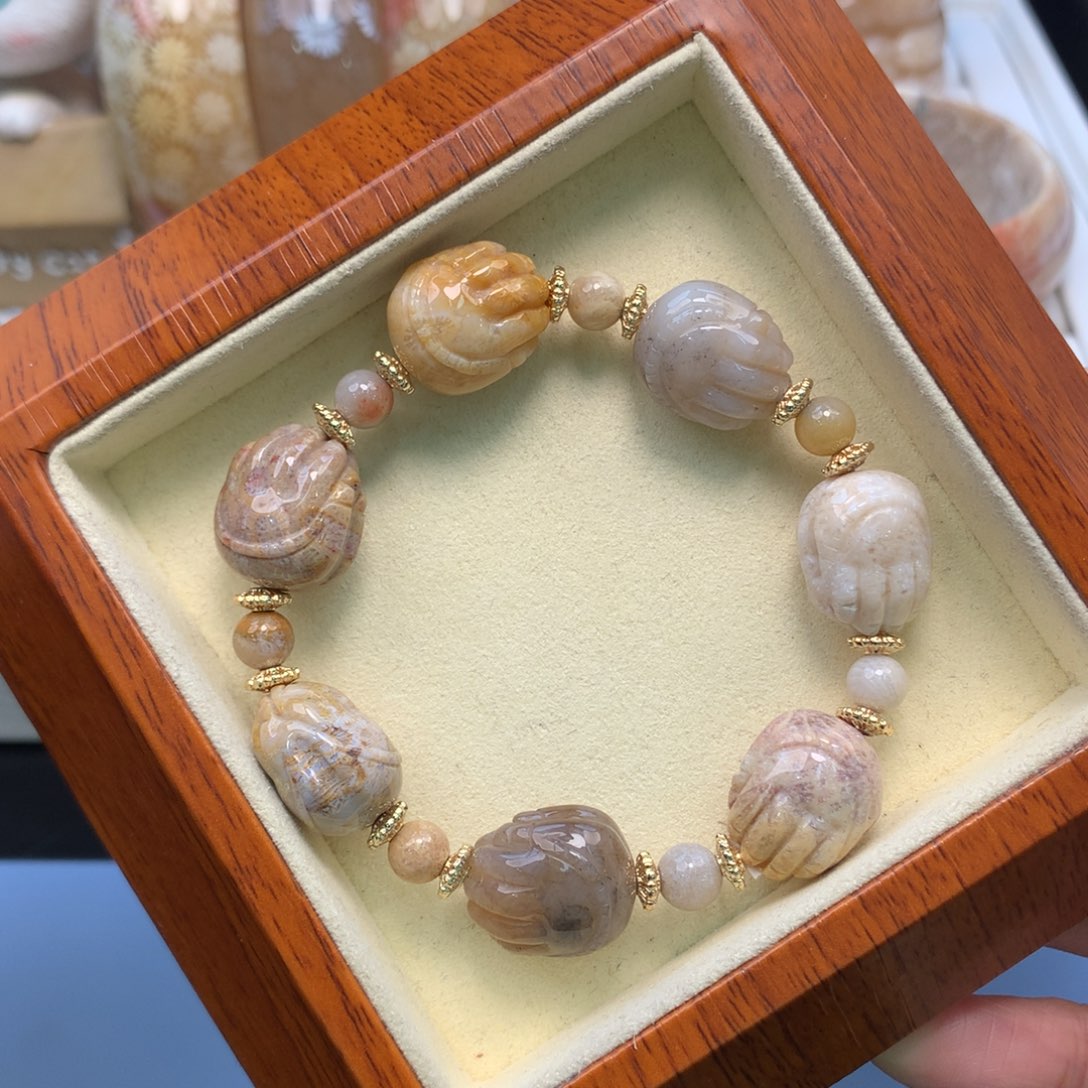 硅化珊瑚（珊瑚玉）手串合金