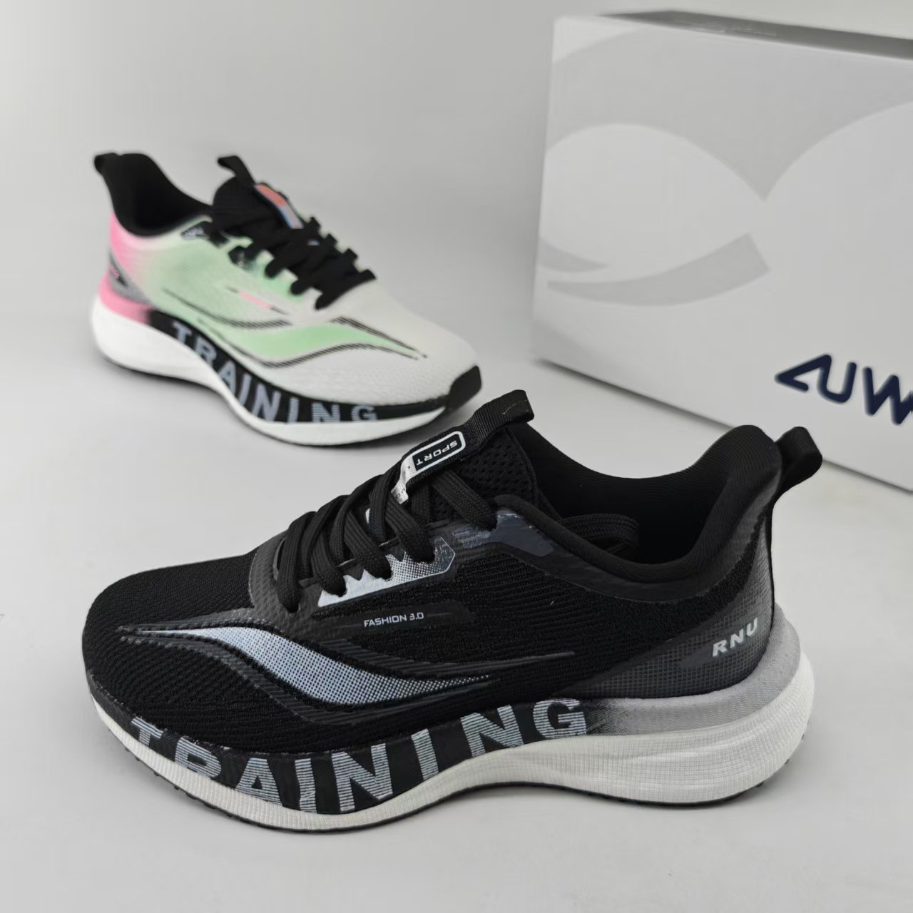 【运动鞋尺码，正码正拍】夏季飞织跑鞋 真爆缓震舒适运动鞋（8007）