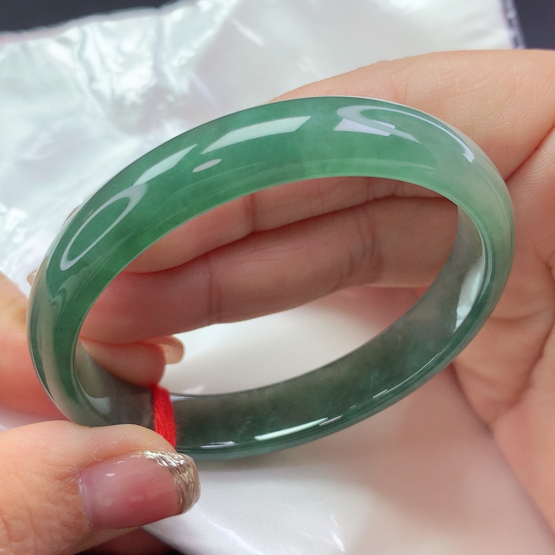 【闪购商品】翡翠手镯未镶嵌贵妃a 1