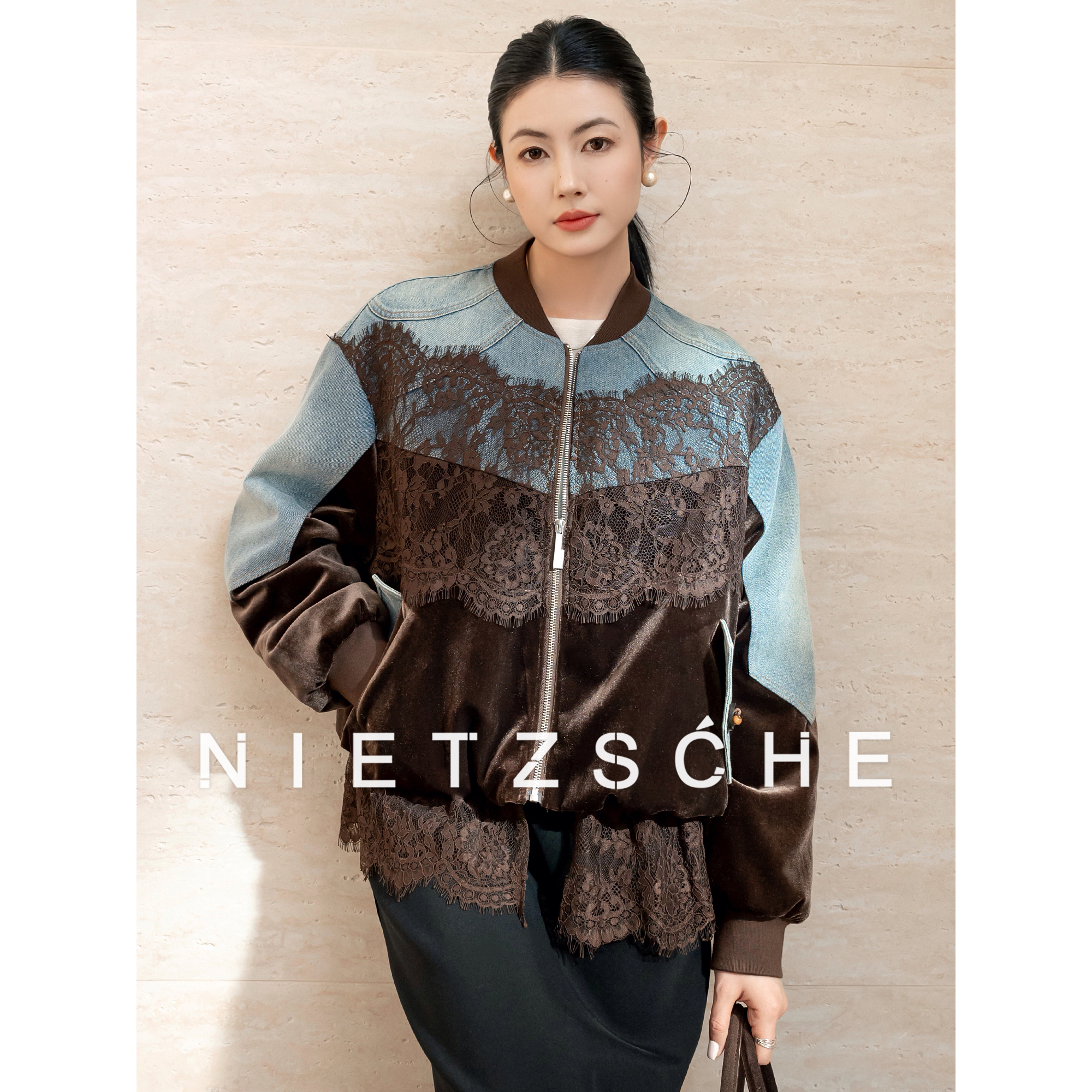 尼采 官方直营｜蕾丝牛仔鹅绒服｜蕾丝花边拼接设计感女装外套62097