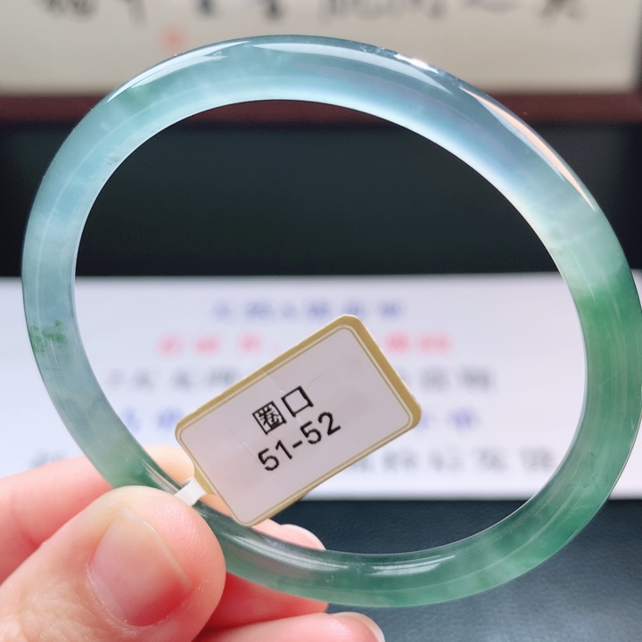 翡翠未镶嵌手镯翡翠手镯9