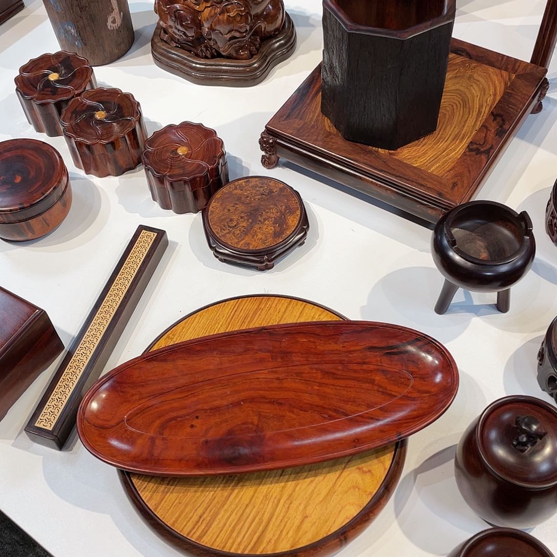 紫檀木类成套家具