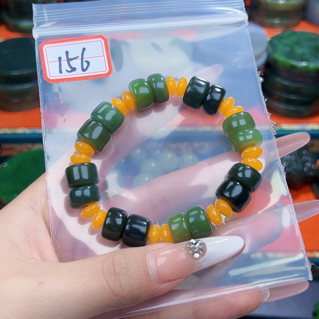 和田玉未镶嵌珠宝半成品