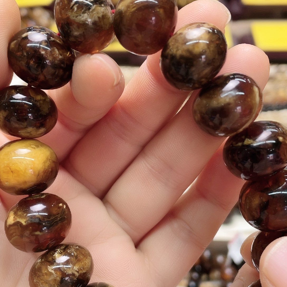 琥珀裸石未镶嵌十七