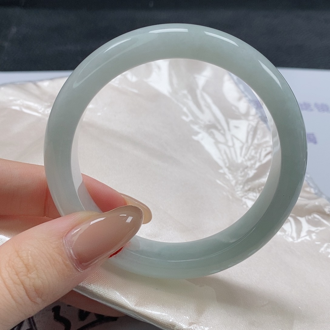 【闪购商品】翡翠手镯未镶嵌355号