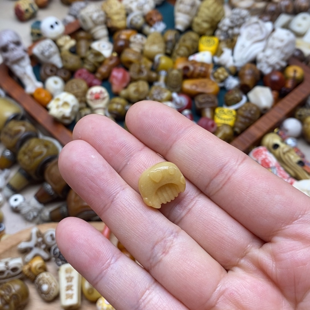 3***度其他驼骨配饰配件