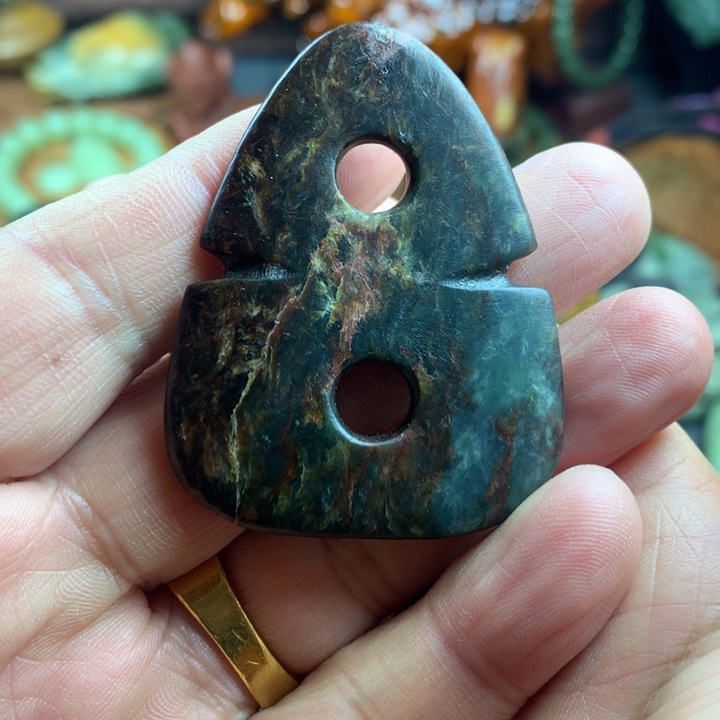 岫岩河磨玉（透闪石质玉）吊坠未镶嵌