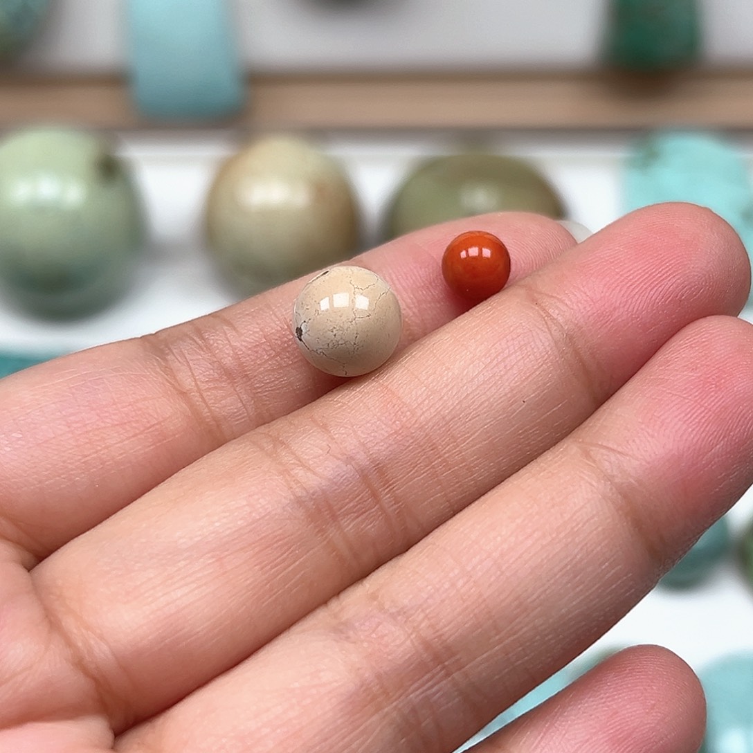 小****南红玛瑙未镶嵌珠宝奇石