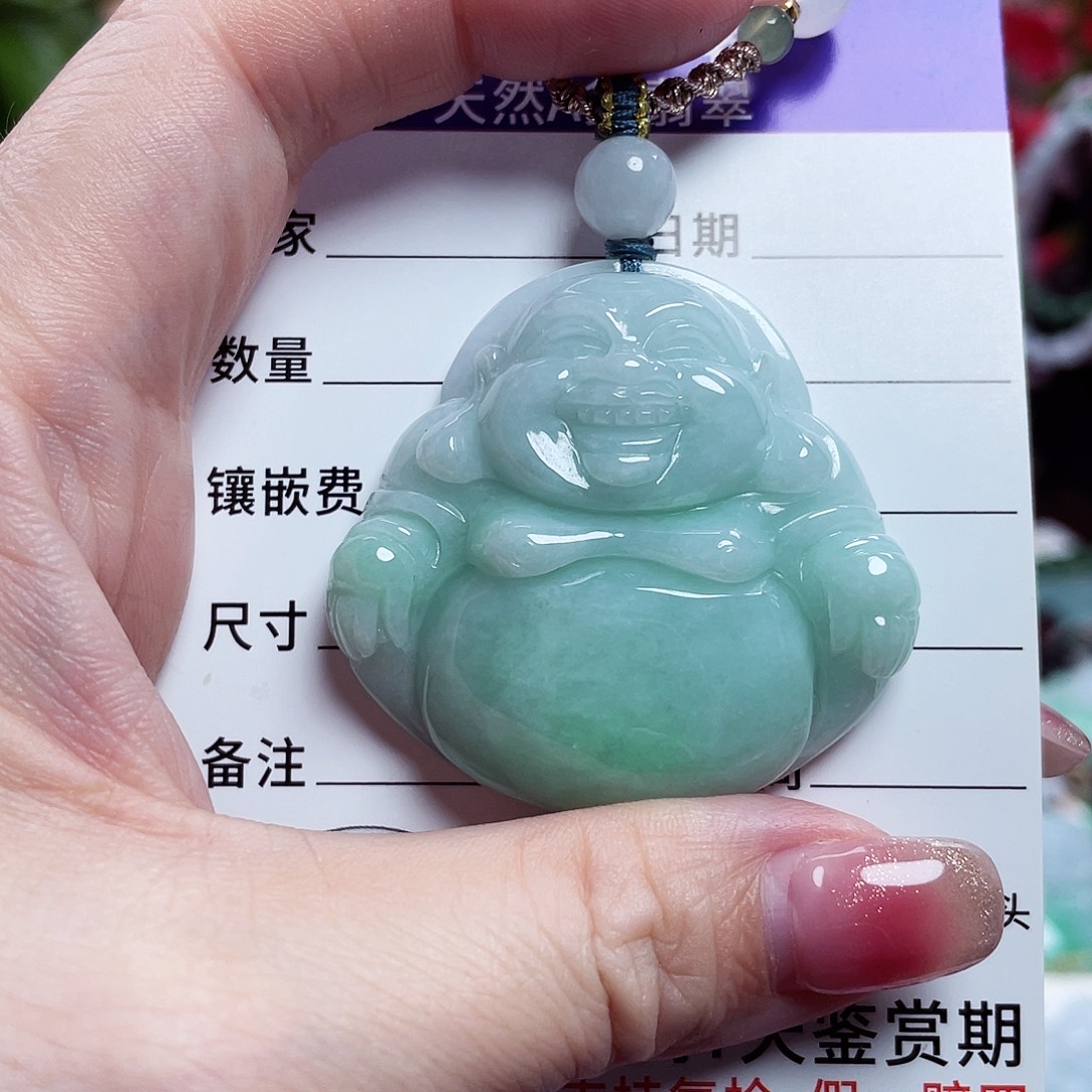 翡翠未镶嵌颈饰佛公06