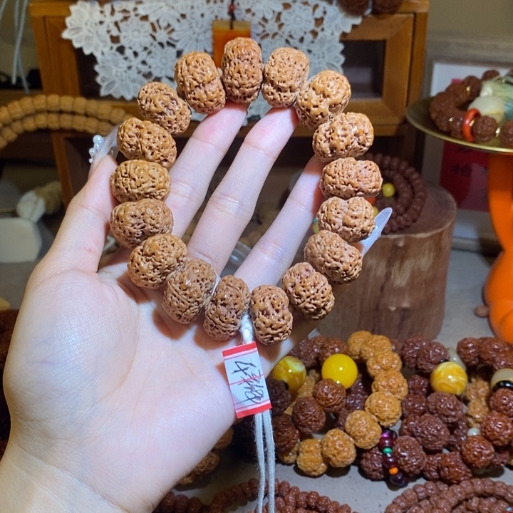 k***z金刚菩提手串234夹板原籽一物