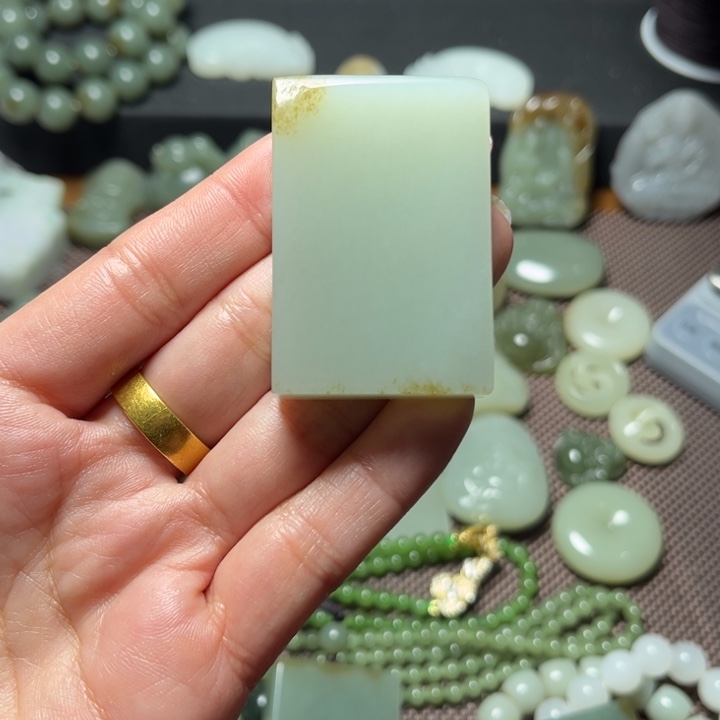 爷***和田玉（糖玉）未镶嵌挂件