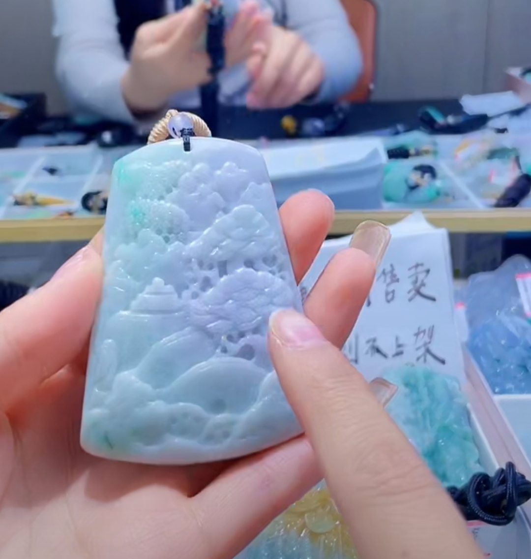 天然缅甸翡翠A货