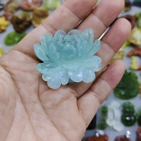 蛇纹石玉未镶嵌挂件