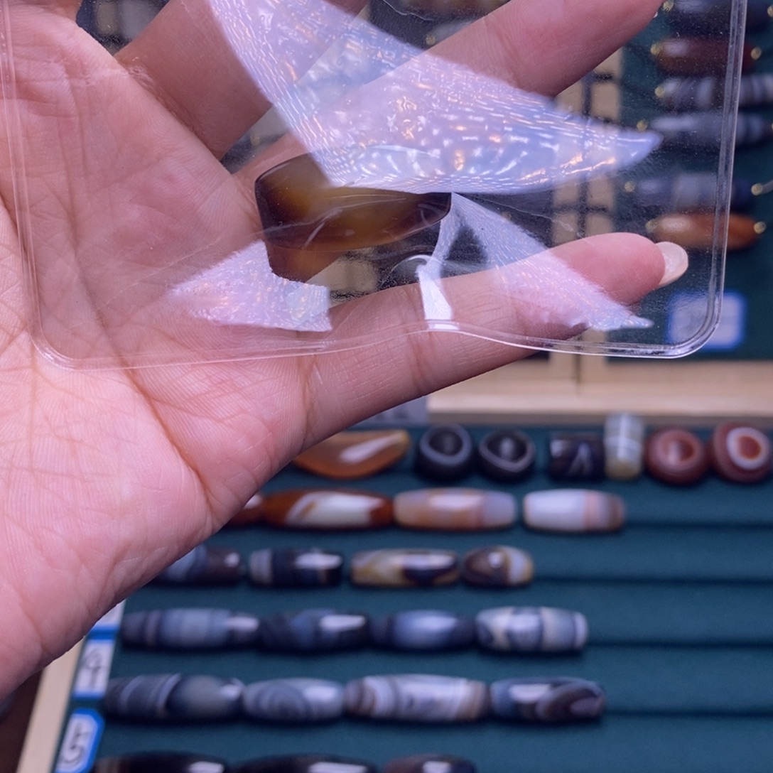 拾***作玛瑙/玉髓合金颈饰