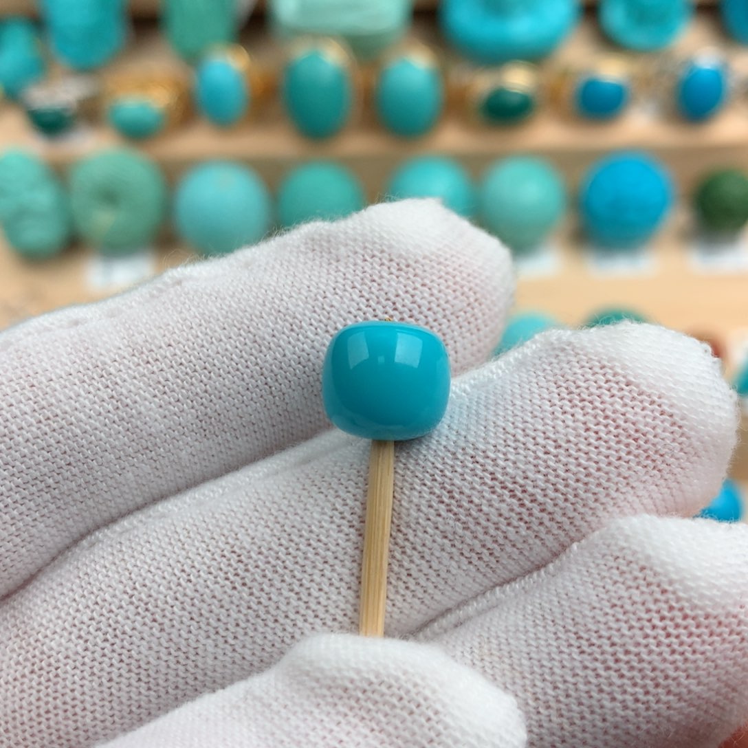 绿松石配饰未镶嵌9.2-8.4mm