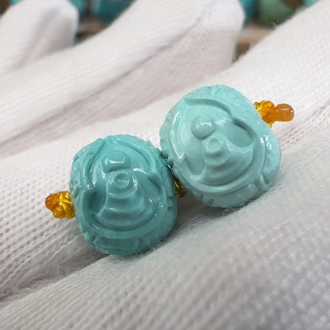 绿松石配饰未镶嵌