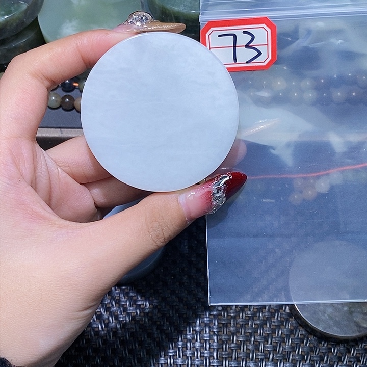 和田玉和田玉边角料随机发未镶嵌