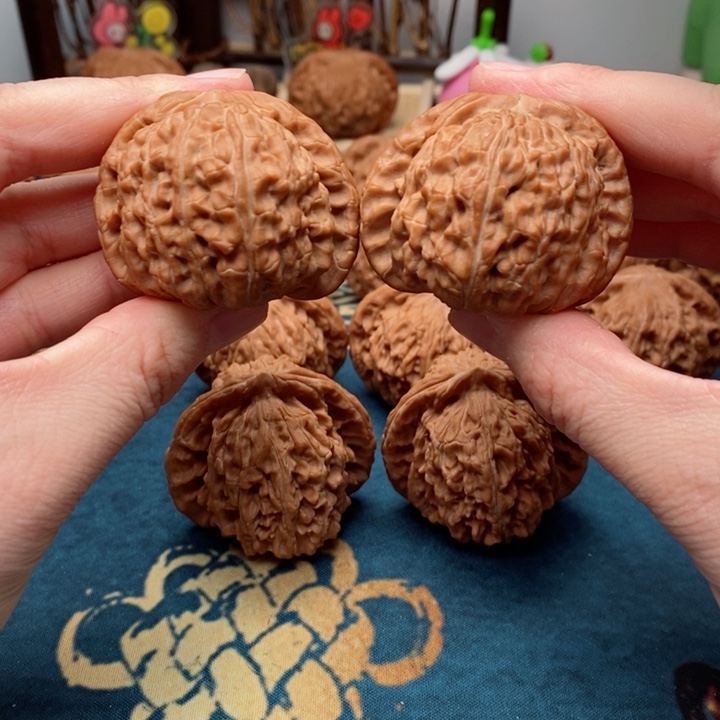 文玩核桃把件全品白狮子45