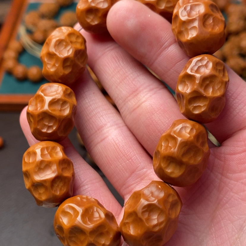 【闪购商品】橄榄核吊坠橄榄核